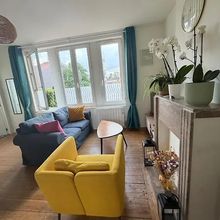 Les Chtis Voyageurs 2 Terrasse Apartment *